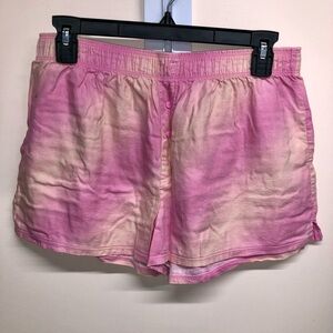 PINK Victoria's Secret Pink and Cream Ombre Shorts